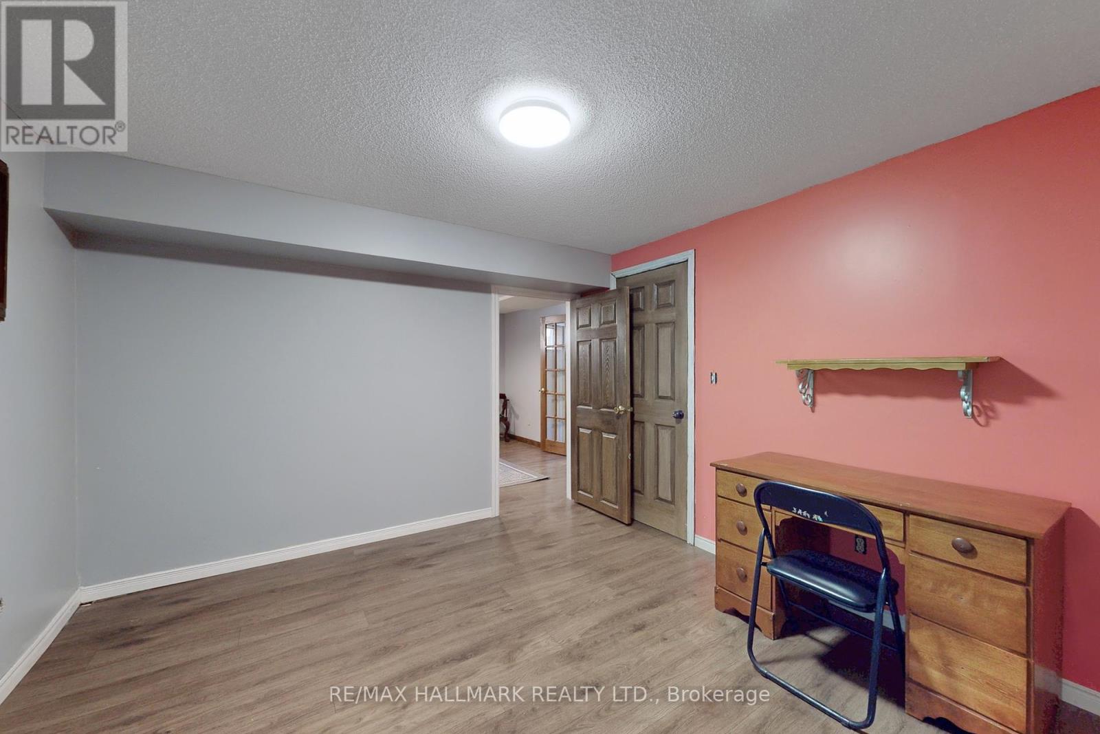 111 Kerr Boulevard, New Tecumseth, Ontario  L9R 1C6 - Photo 36 - N12193379