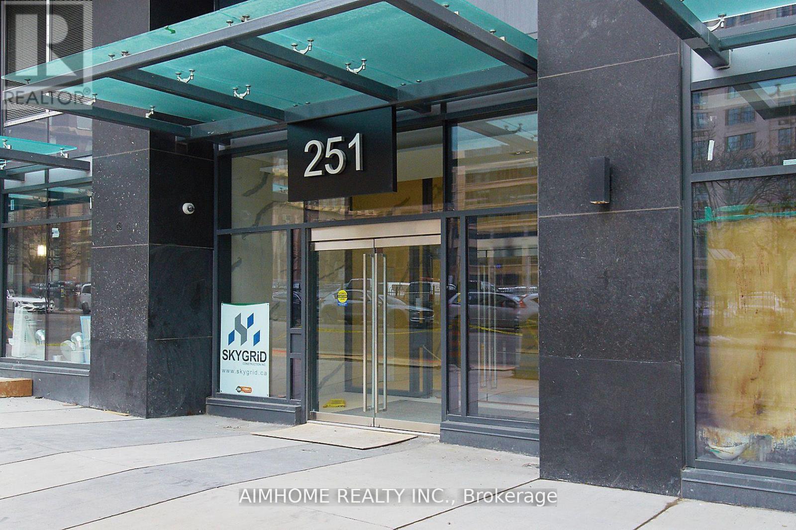 2108 - 251 Jarvis Street, Toronto, Ontario  M5B 0C3 - Photo 2 - C12193500