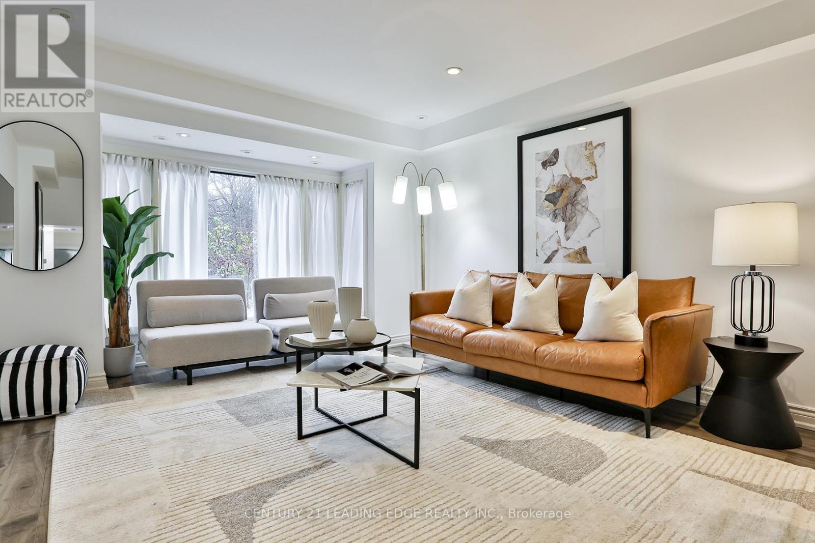 198 B Moore Avenue, Toronto, Ontario  M4T 1V8 - Photo 12 - C12193545