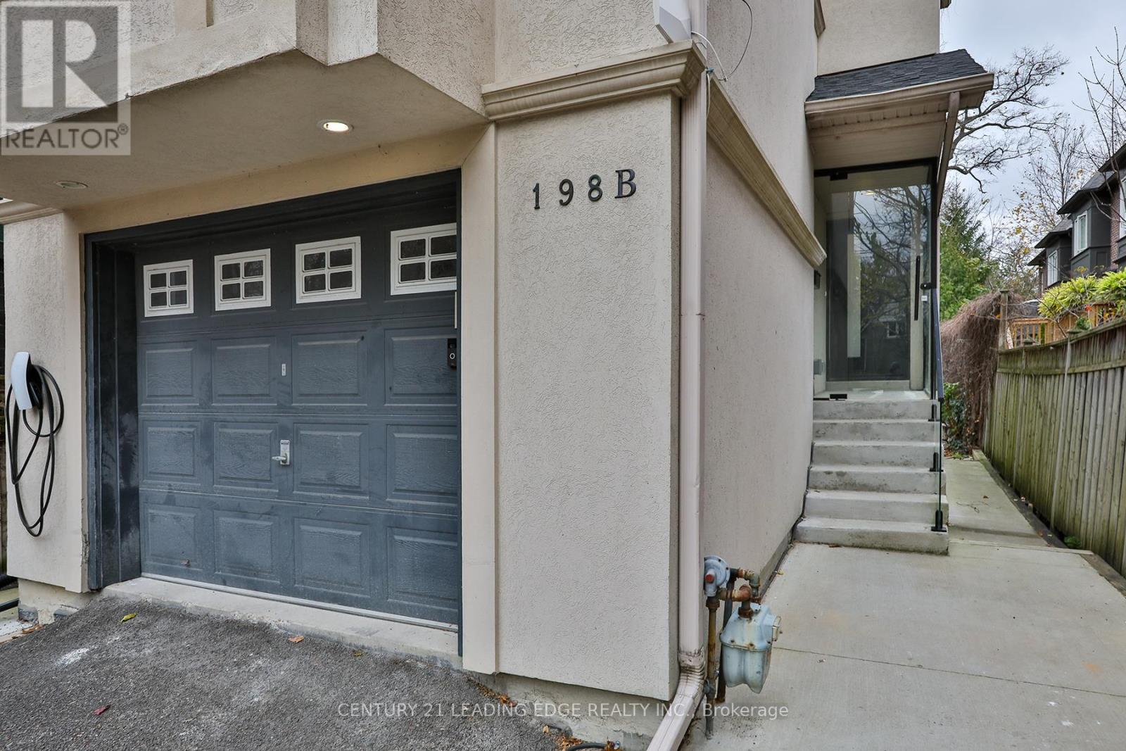 198 B Moore Avenue, Toronto, Ontario  M4T 1V8 - Photo 37 - C12193545