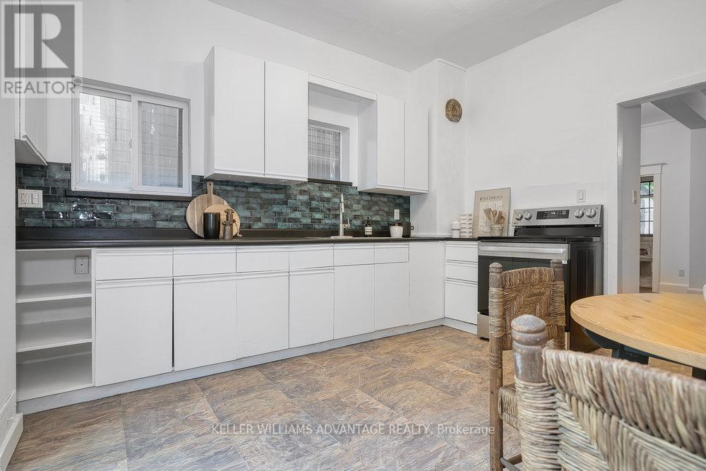 171 Gledhill Avenue, Toronto, Ontario  M4C 5K9 - Photo 16 - E12193496