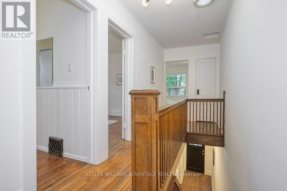 171 Gledhill Avenue, Toronto, Ontario  M4C 5K9 - Photo 23 - E12193496