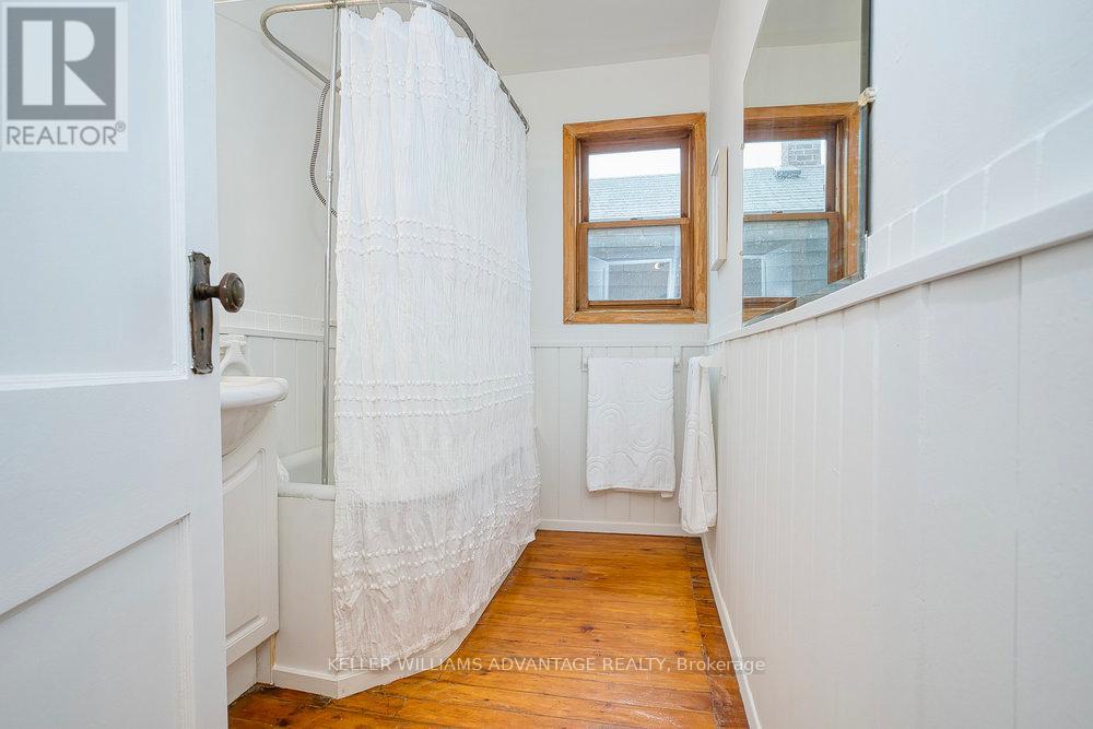 171 Gledhill Avenue, Toronto, Ontario  M4C 5K9 - Photo 24 - E12193496