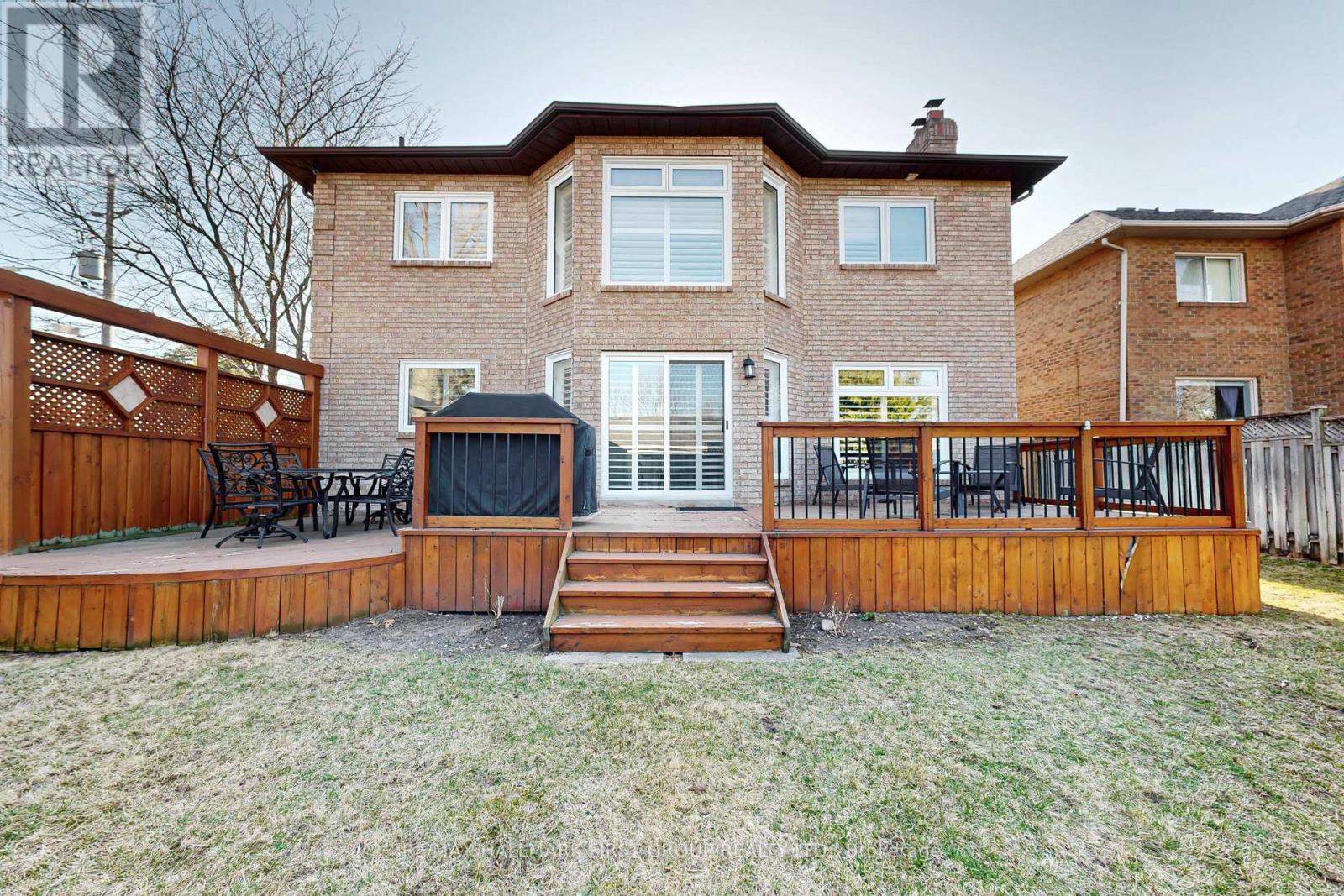 898 Darwin Drive, Pickering, Ontario  L1X 2P8 - Photo 48 - E12193538