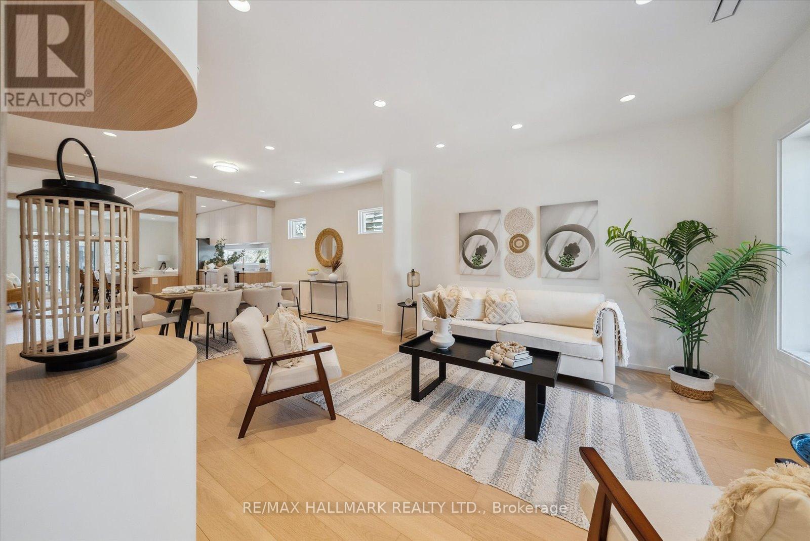 7 Ivy Avenue, Toronto (South Riverdale), Ontario  M4L 2H6 - Photo 4 - E12193544
