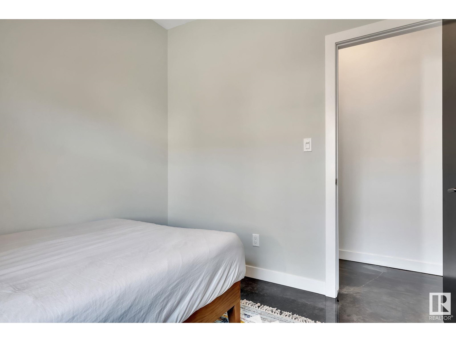 9457 100a Av Nw, Edmonton, Alberta  T5H 0A6 - Photo 56 - E4430501