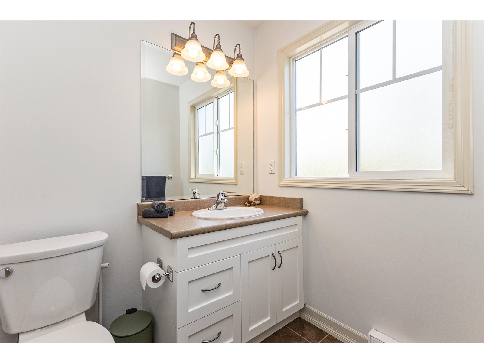 21 45450 Shawnigan Crescent, Garrison Crossing, Chilliwack, British Columbia  V2R 0B8 - Photo 16 - R2994351