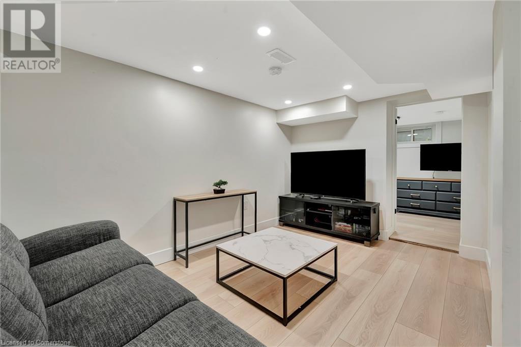 48 Belmont Avenue E, Kitchener, Ontario  N2M 4B9 - Photo 27 - 40736186