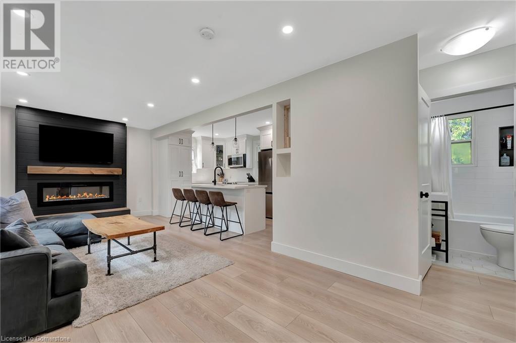 48 Belmont Avenue E, Kitchener, Ontario  N2M 4B9 - Photo 8 - 40736186