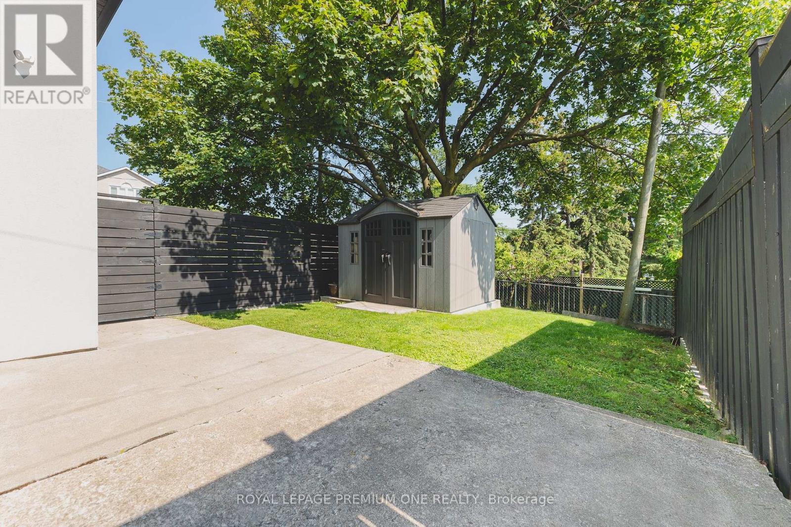 19 Garside Crescent E, Toronto, Ontario  M6M 2Z5 - Photo 35 - W12193347