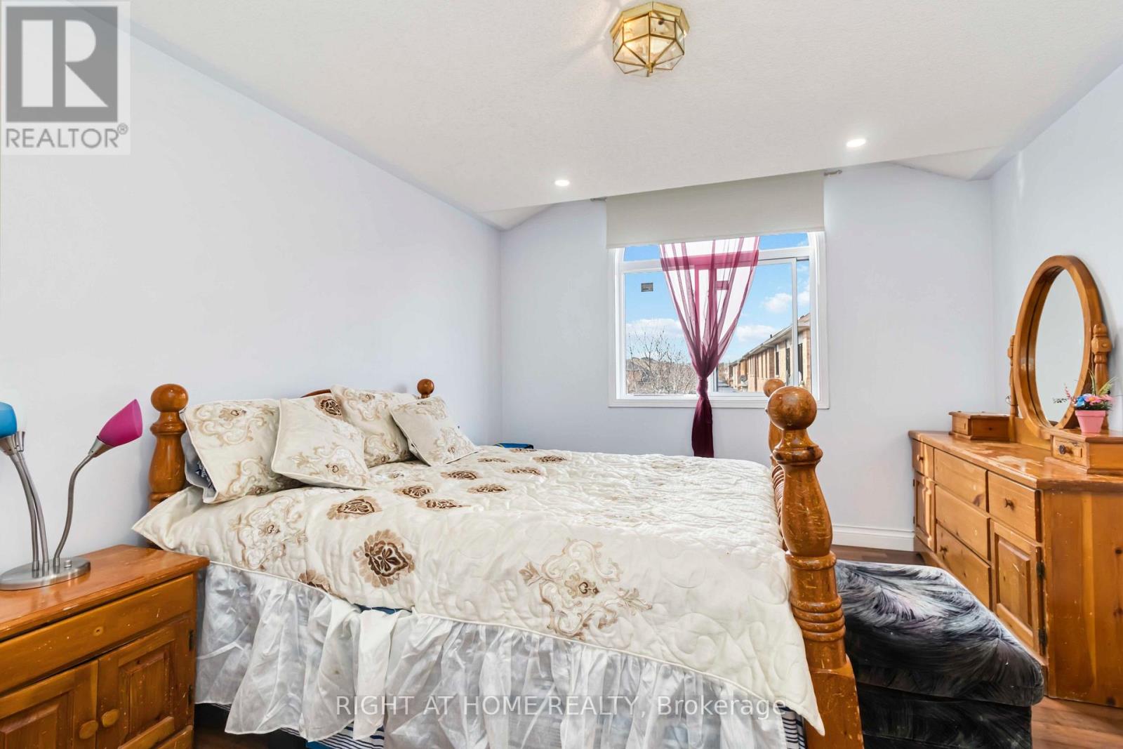 3409 Mcdowell Drive, Mississauga (Churchill Meadows), Ontario  L5M 6R7 - Photo 21 - W12193362