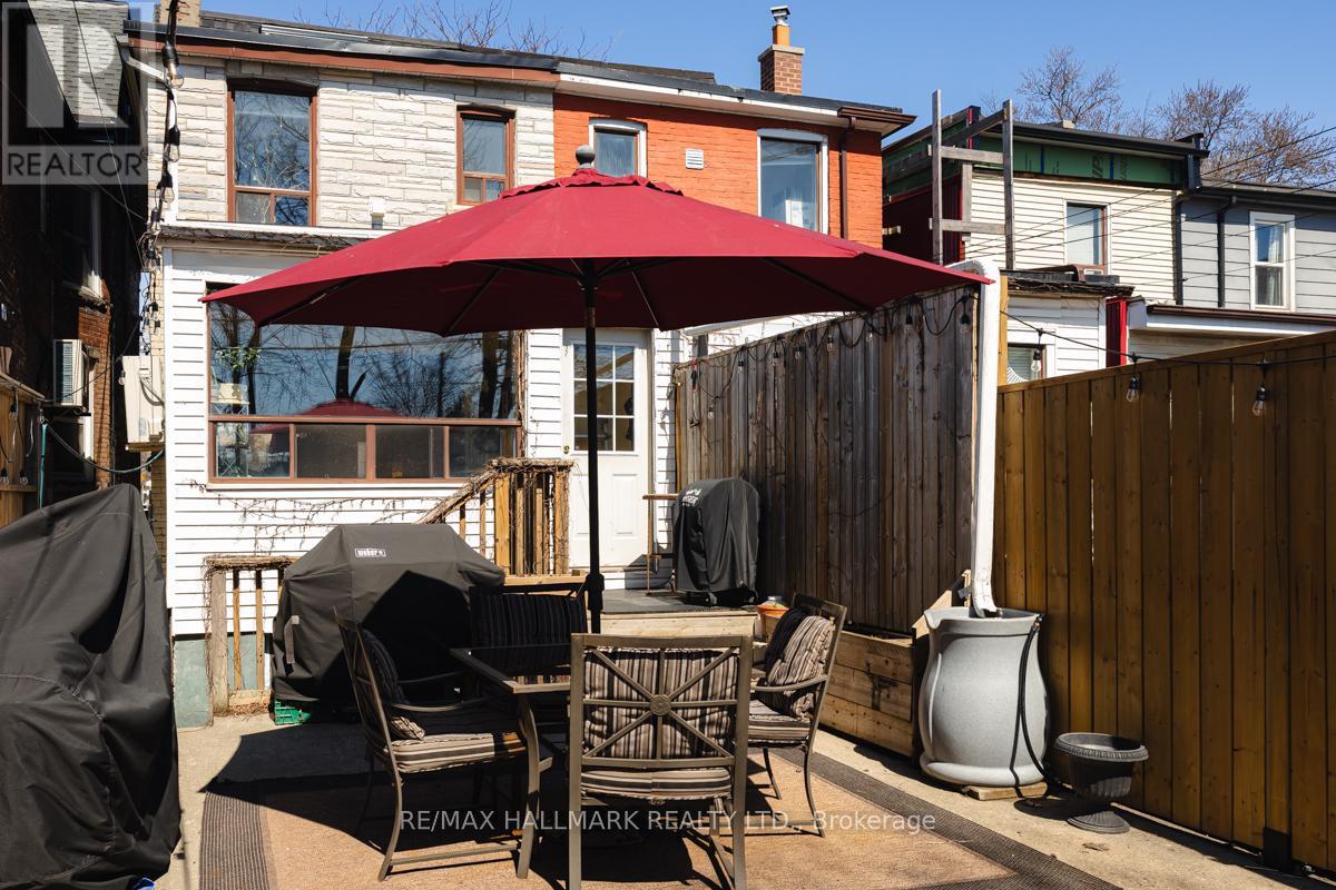 223 Wallace Avenue, Toronto, Ontario  M6H 1V5 - Photo 29 - W12193370