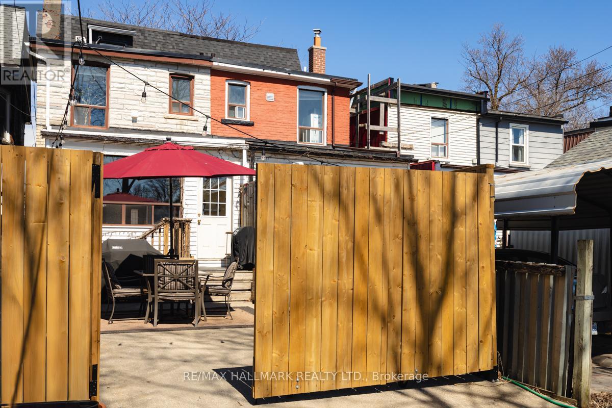 223 Wallace Avenue, Toronto, Ontario  M6H 1V5 - Photo 31 - W12193370