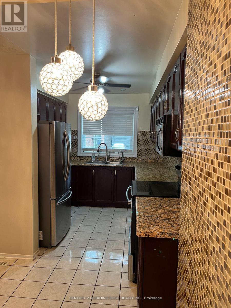 34b - 5865 Dalebrook Crescent, Mississauga, Ontario  L5M 5X1 - Photo 9 - W12193411