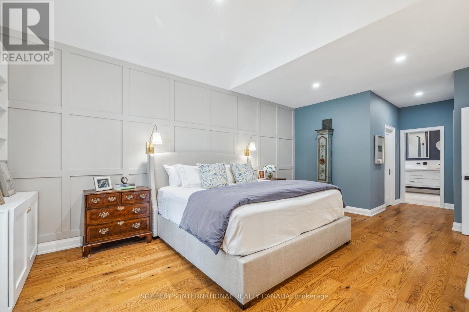 221 Carlini Court, Oakville, Ontario  L6K 3Y8 - Photo 22 - W12193418