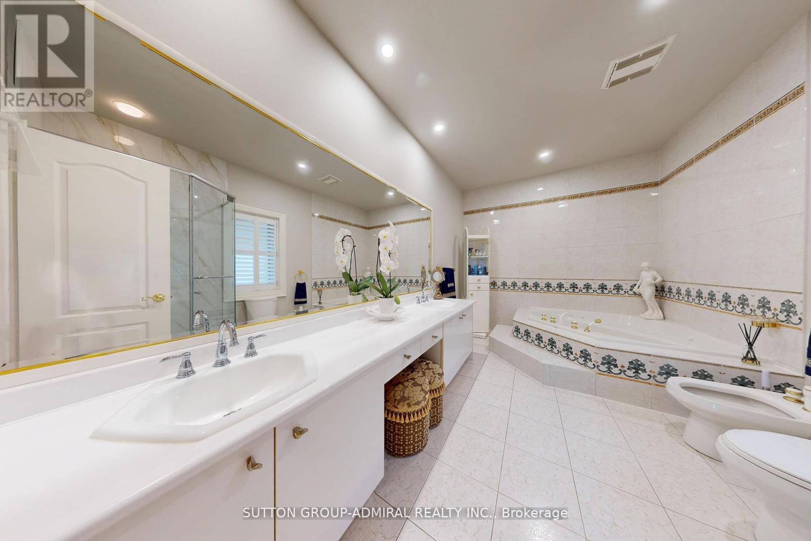 220 King High Drive, Vaughan, Ontario  L4J 3N5 - Photo 20 - N12193491