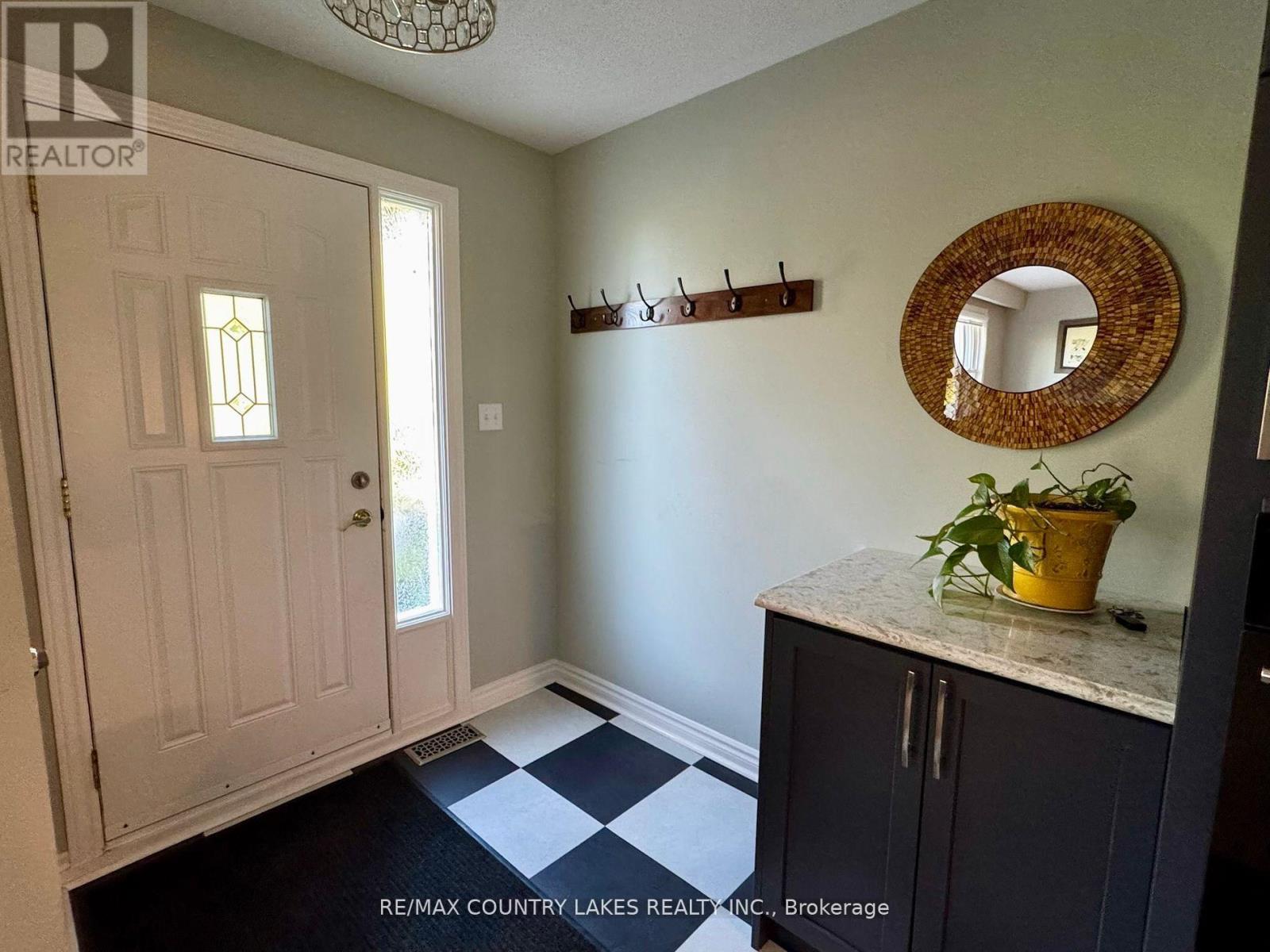 59 Third Street, Brock (Beaverton), Ontario  L0K 1A0 - Photo 12 - N12193589