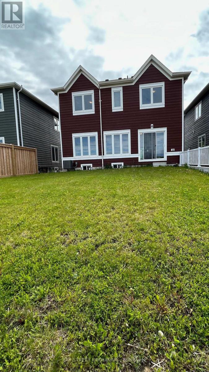 28 Sandhill  Crane Drive, Wasaga Beach, Ontario  L9Z 0J6 - Photo 18 - S12193554