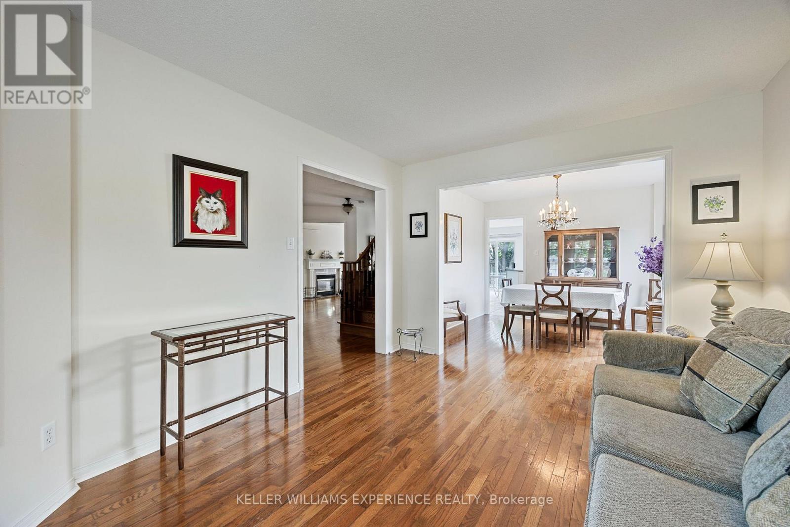 303 Livingstone Street W, Barrie, Ontario  L4N 7C2 - Photo 10 - S12193598