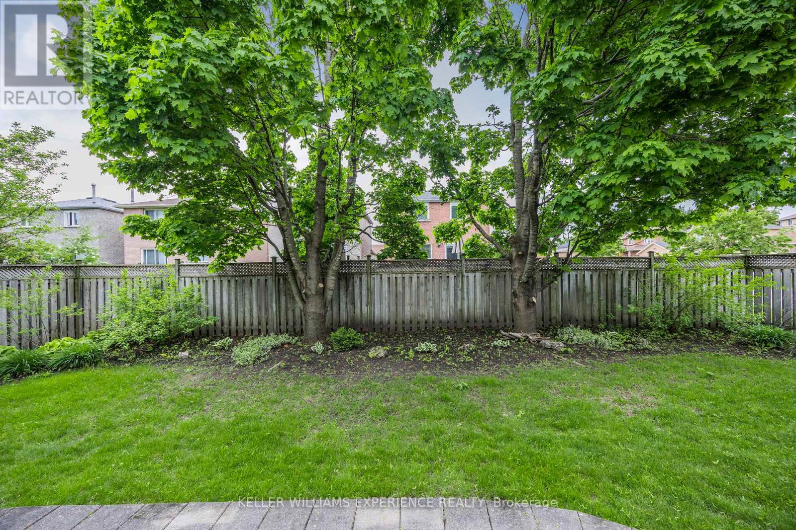 303 Livingstone Street W, Barrie, Ontario  L4N 7C2 - Photo 47 - S12193598