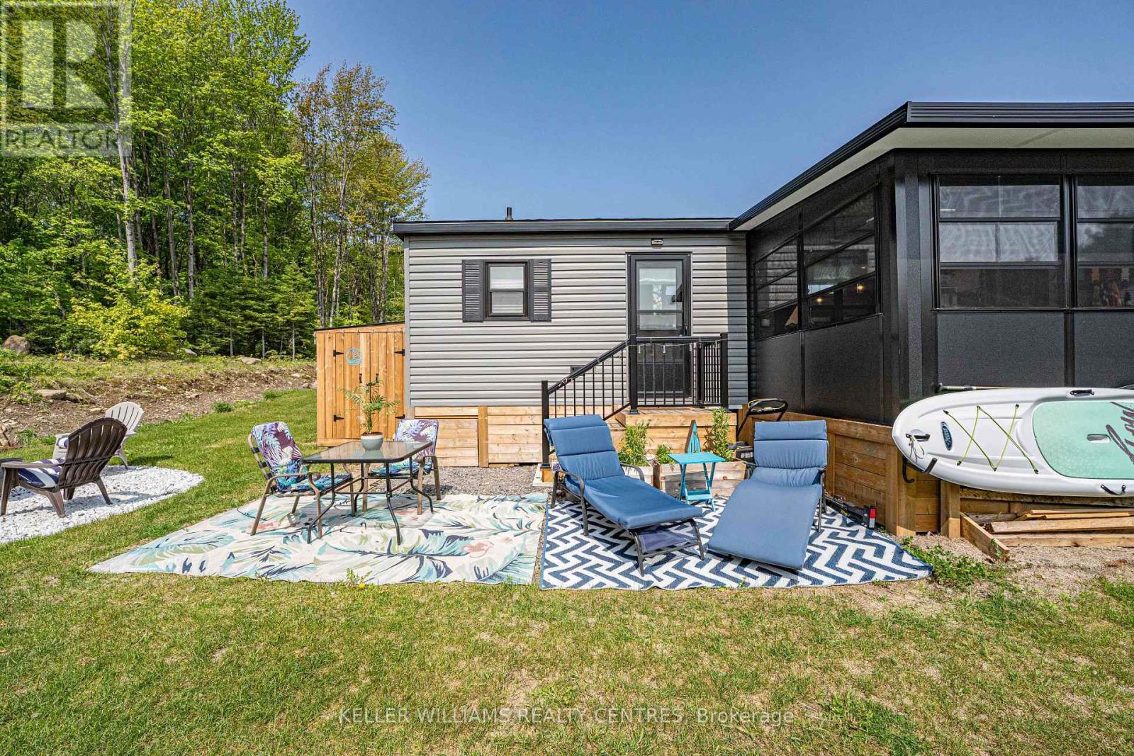 #38 Lakeridge - 1047 Bonnie Lake Camp Road, Bracebridge, Ontario  P1L 1W9 - Photo 15 - X12193410
