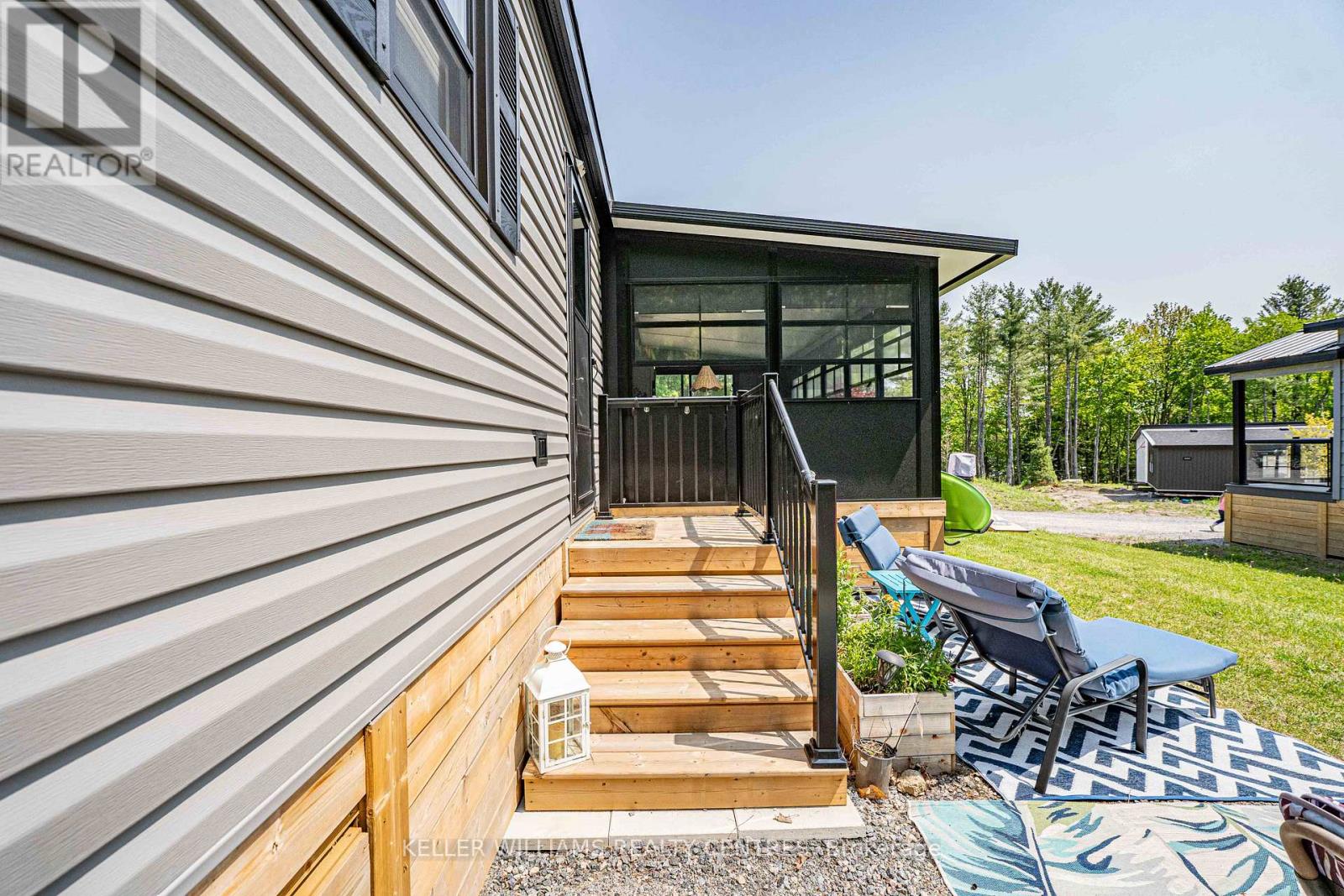 #38 Lakeridge - 1047 Bonnie Lake Camp Road, Bracebridge, Ontario  P1L 1W9 - Photo 18 - X12193410