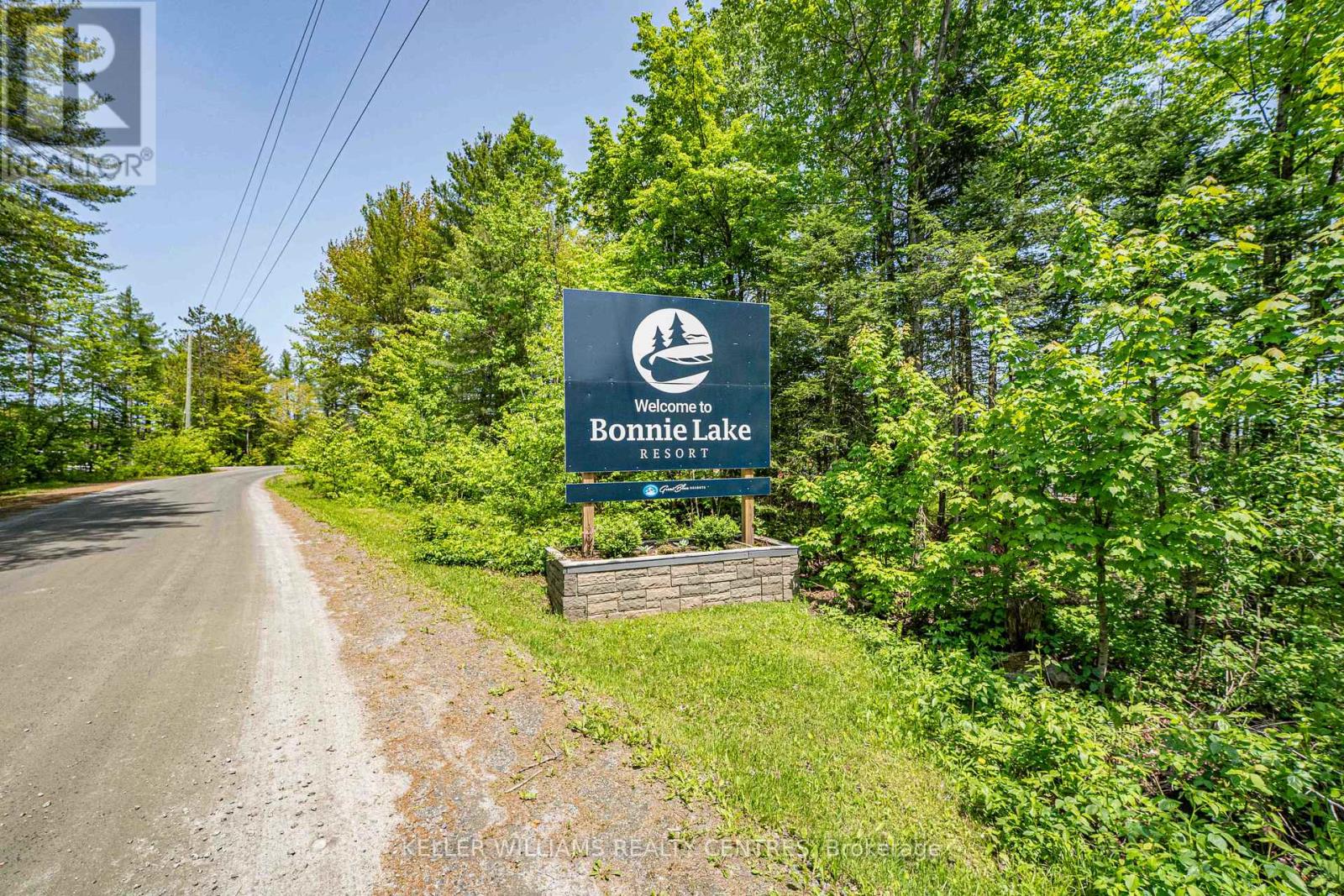 #38 Lakeridge - 1047 Bonnie Lake Camp Road, Bracebridge, Ontario  P1L 1W9 - Photo 50 - X12193410