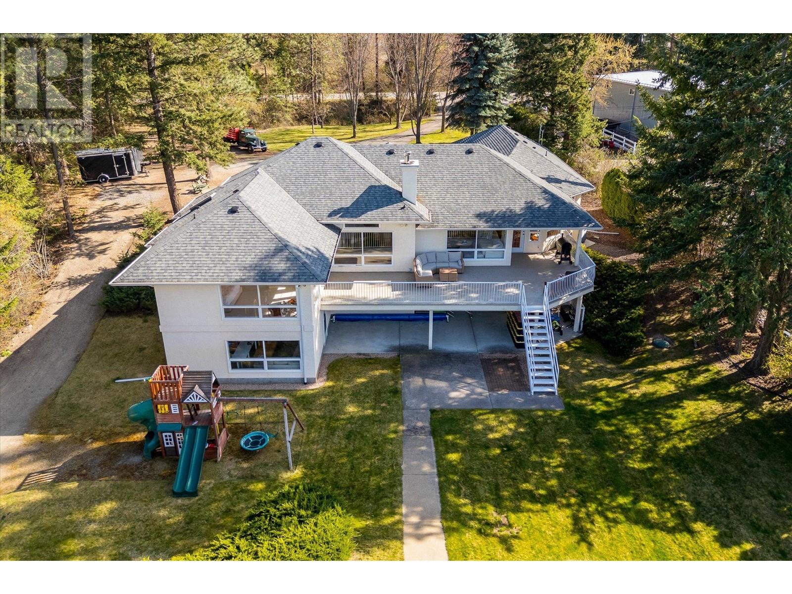 3716 Luxmoore Road, Kelowna, British Columbia  V1W 4C7 - Photo 71 - 10350657