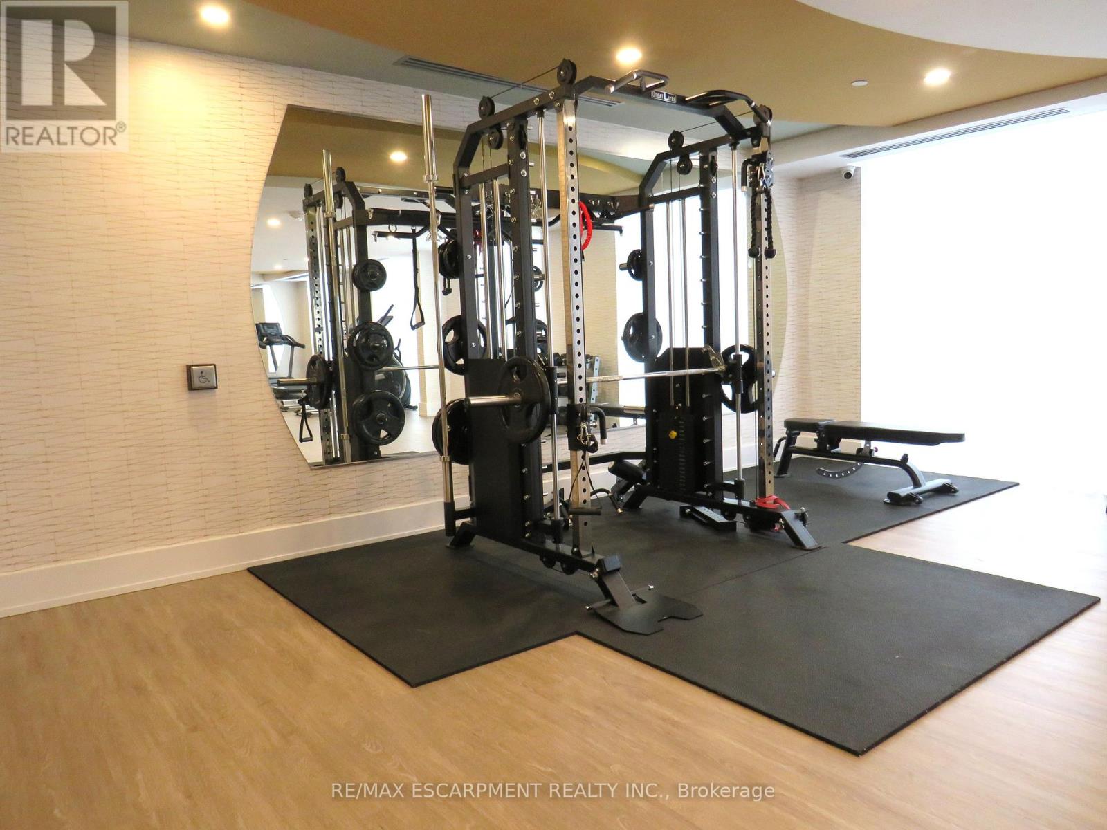 305 - 470 Dundas Street E, Hamilton, Ontario  L8B 2A6 - Photo 25 - X12193451