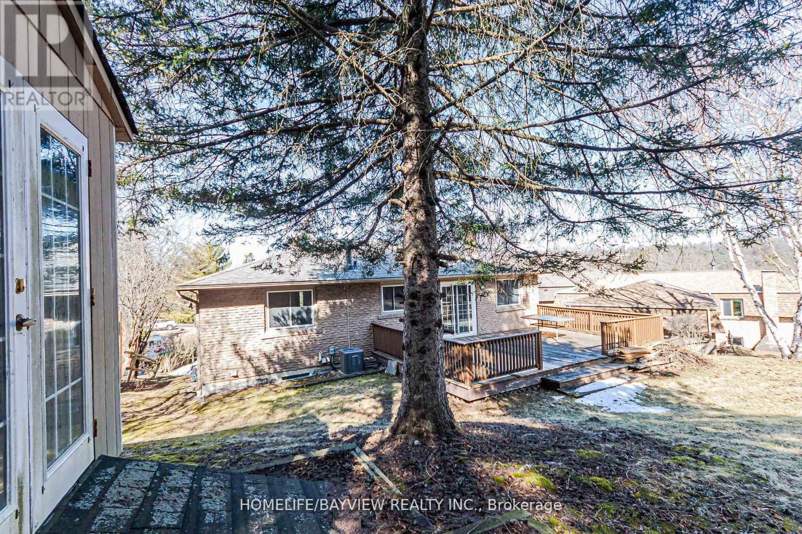49 Hilltop Court, Caledon (Bolton West), Ontario  L7E 2P8 - Photo 34 - W12193521