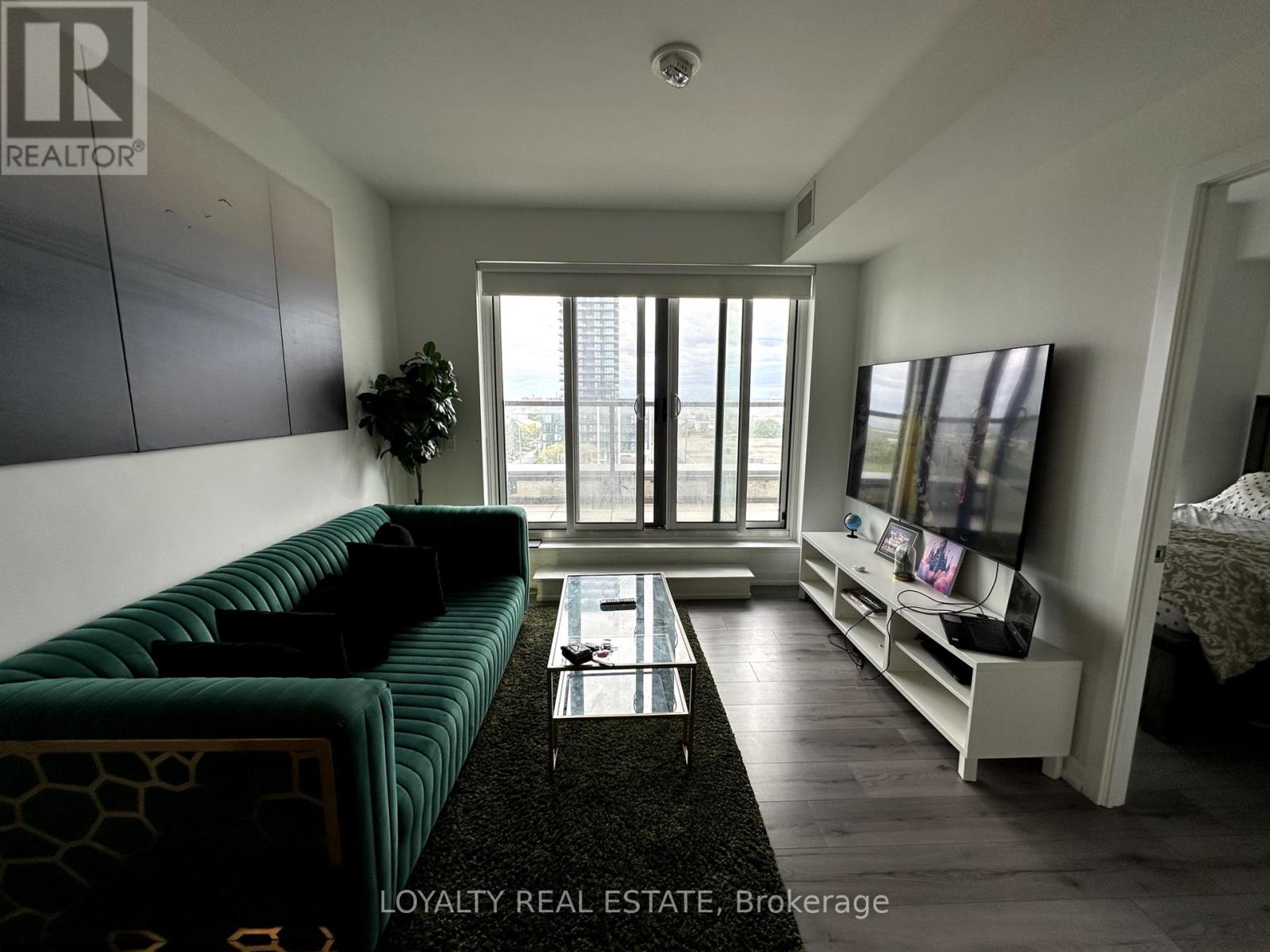 710 - 1195 The Queensway, Toronto, Ontario  M8Z 1R7 - Photo 9 - W12193537
