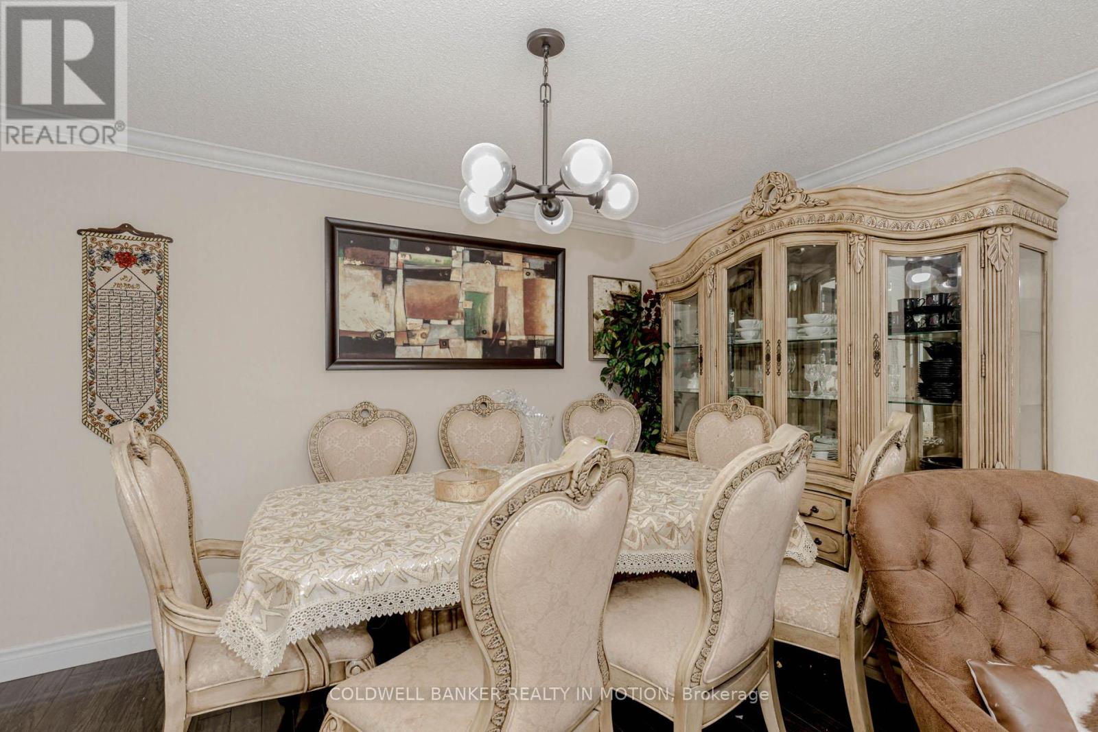 2109 - 350 Webb Drive, Mississauga, Ontario  L5B 3W4 - Photo 11 - W12193548