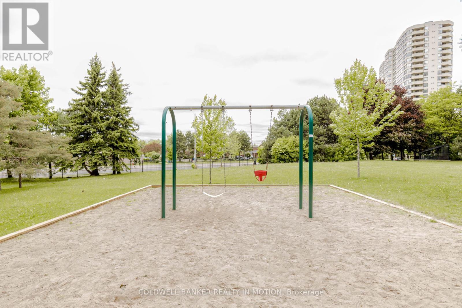 2109 - 350 Webb Drive, Mississauga, Ontario  L5B 3W4 - Photo 50 - W12193548