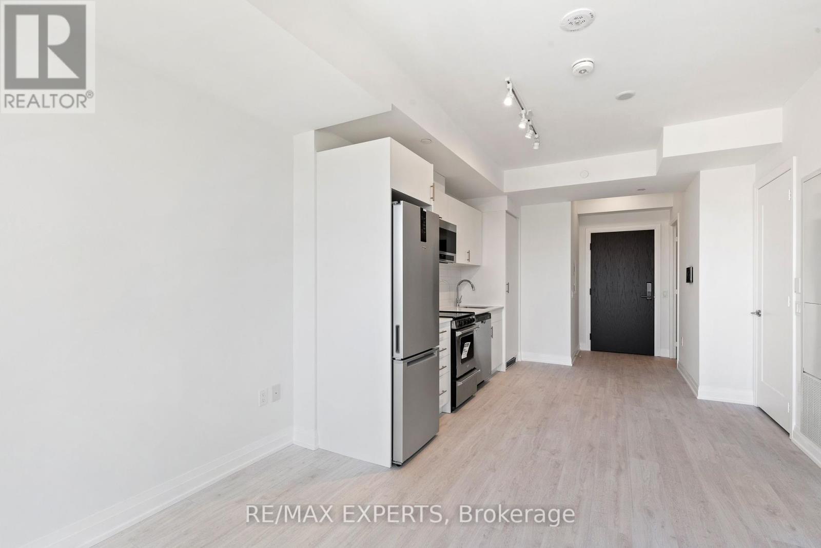 305 - 412 Silver Maple Road, Oakville, Ontario  L6H 7X8 - Photo 17 - W12193600