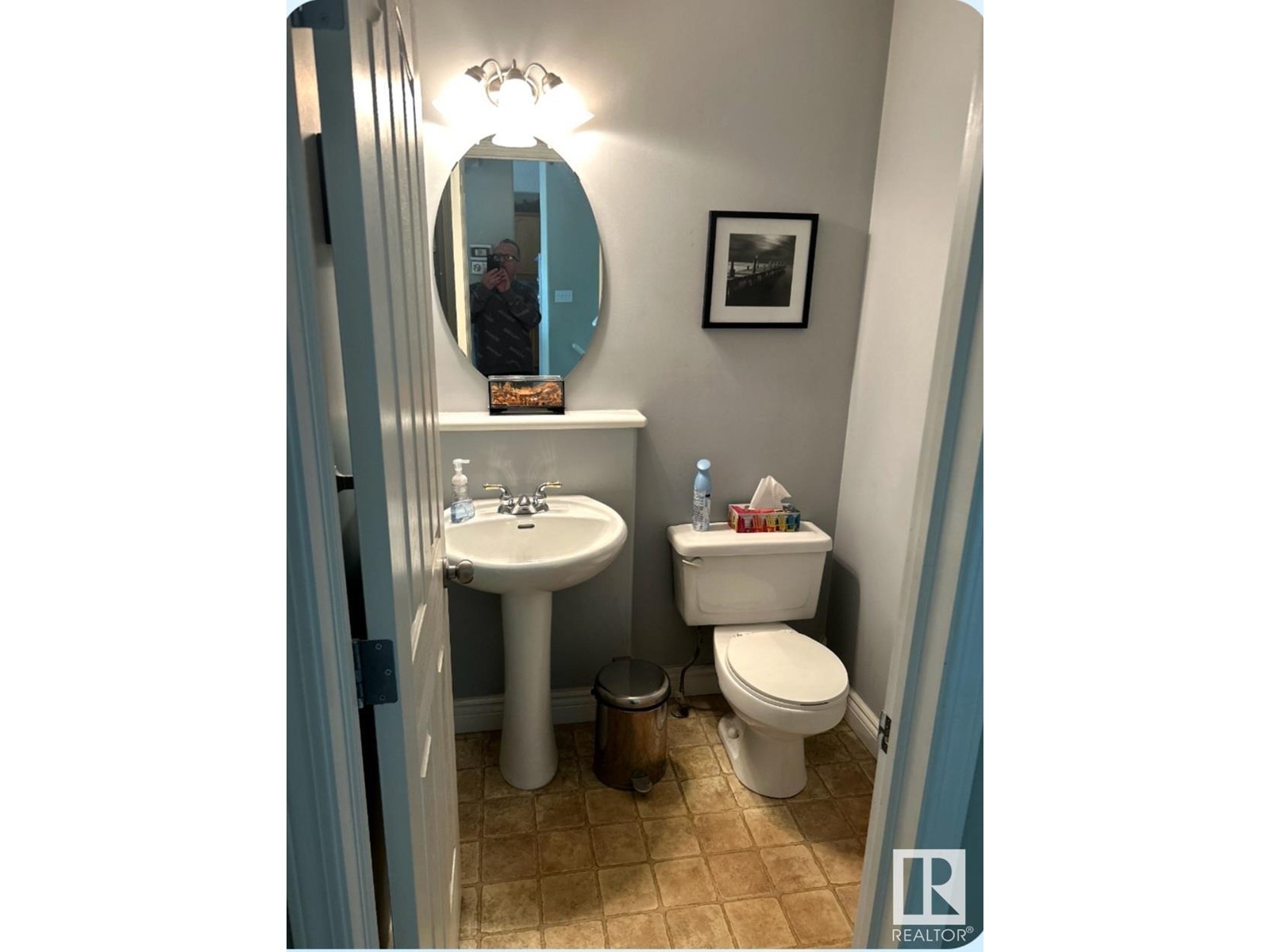 8507 8 Av Sw, Edmonton, Alberta  T6X 1J3 - Photo 14 - E4439483