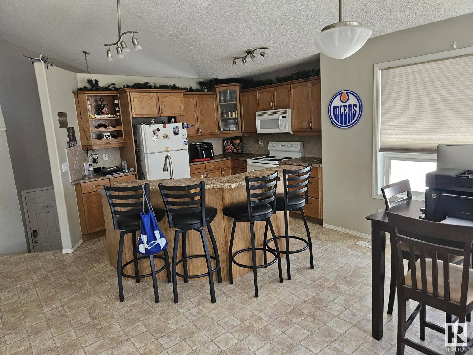 8507 8 Av Sw, Edmonton, Alberta  T6X 1J3 - Photo 7 - E4439483