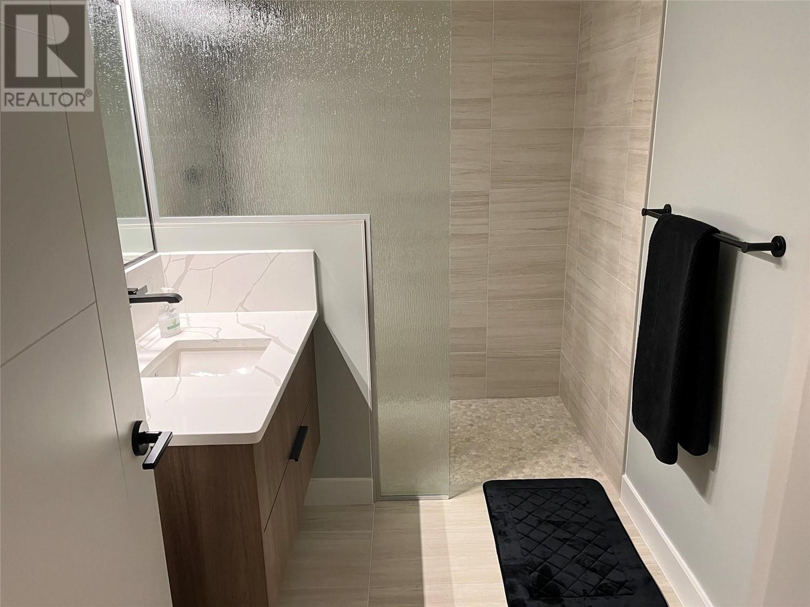 975 Mt Burnham Road, Vernon, British Columbia  V1B 2B6 - Photo 16 - 10340897
