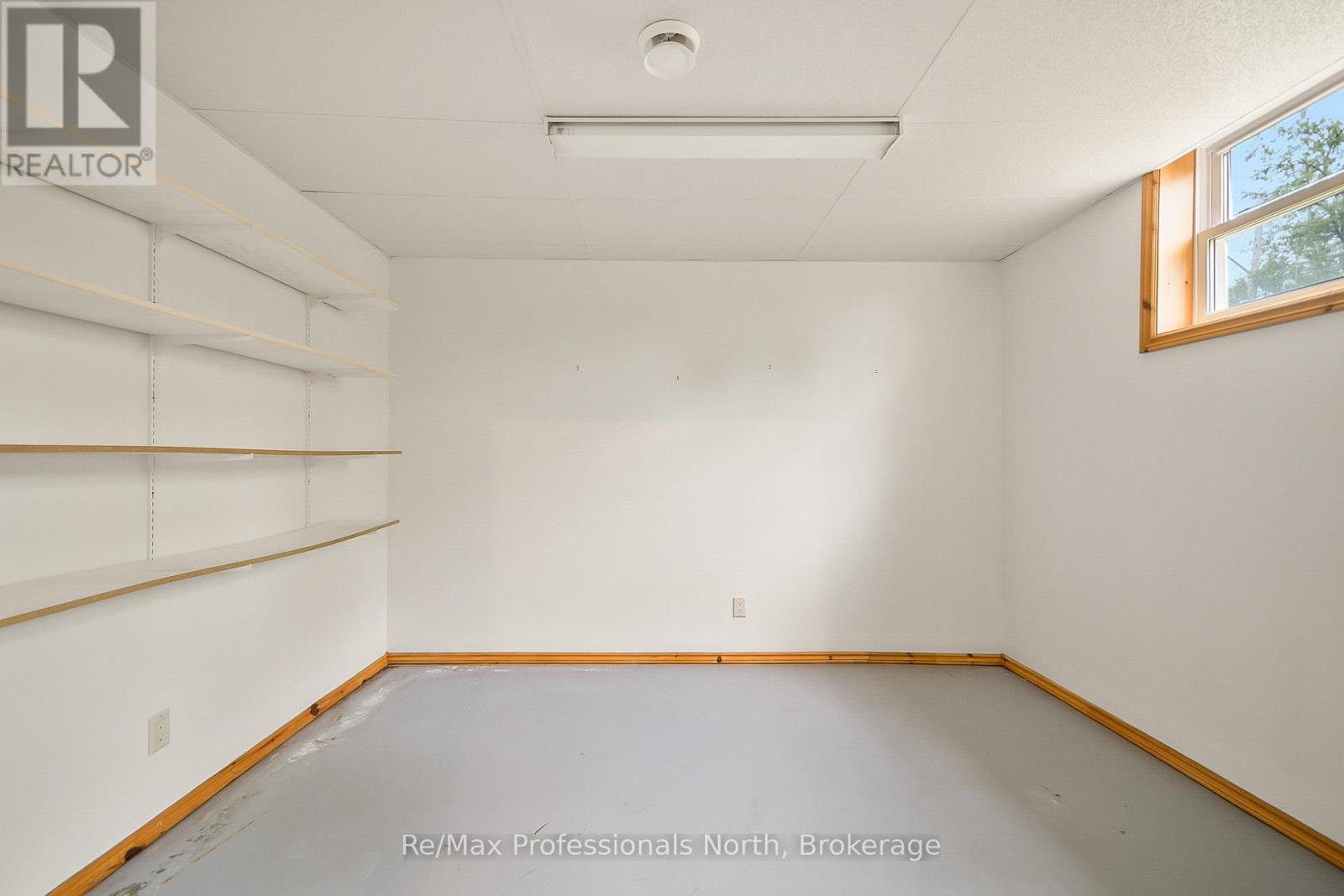 490 Brown Street, Gravenhurst, Ontario  P1P 1G6 - Photo 26 - X12192765