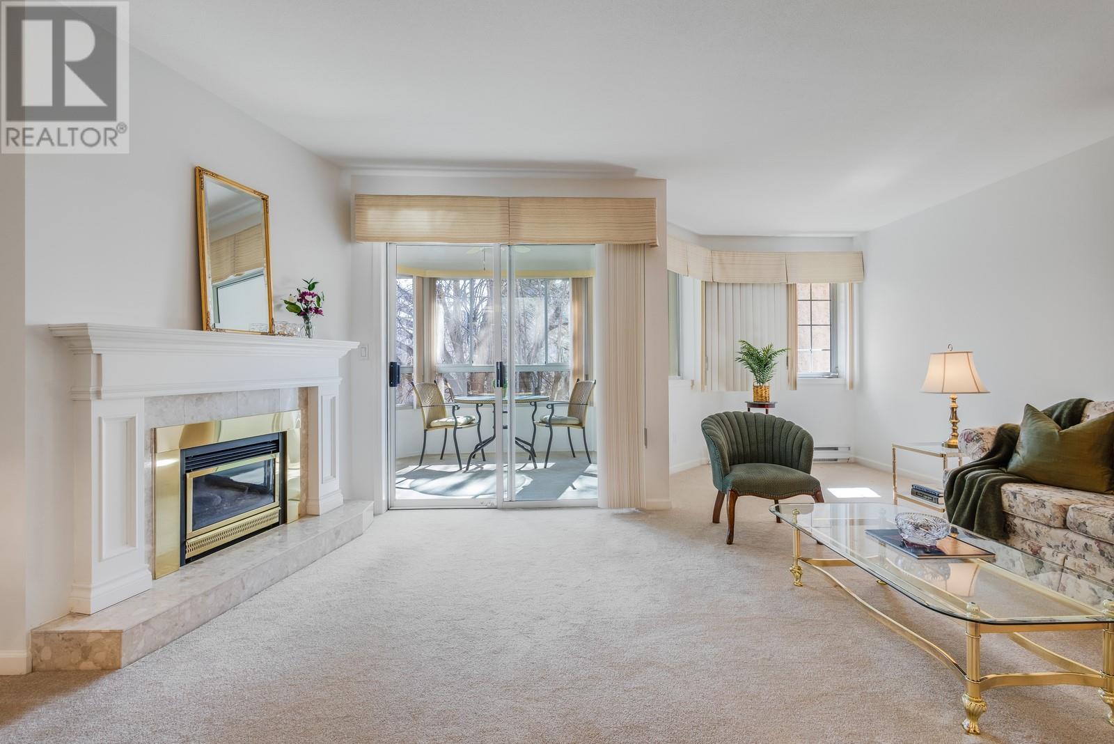 945 Lawrence Avenue Unit# 104, Kelowna, BC V1Y6M3