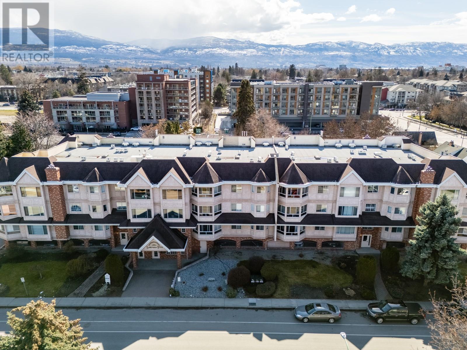 945 Lawrence Avenue Unit# 104, Kelowna, BC V1Y6M3