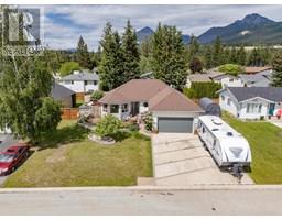 1505 Cedar Street, golden, British Columbia