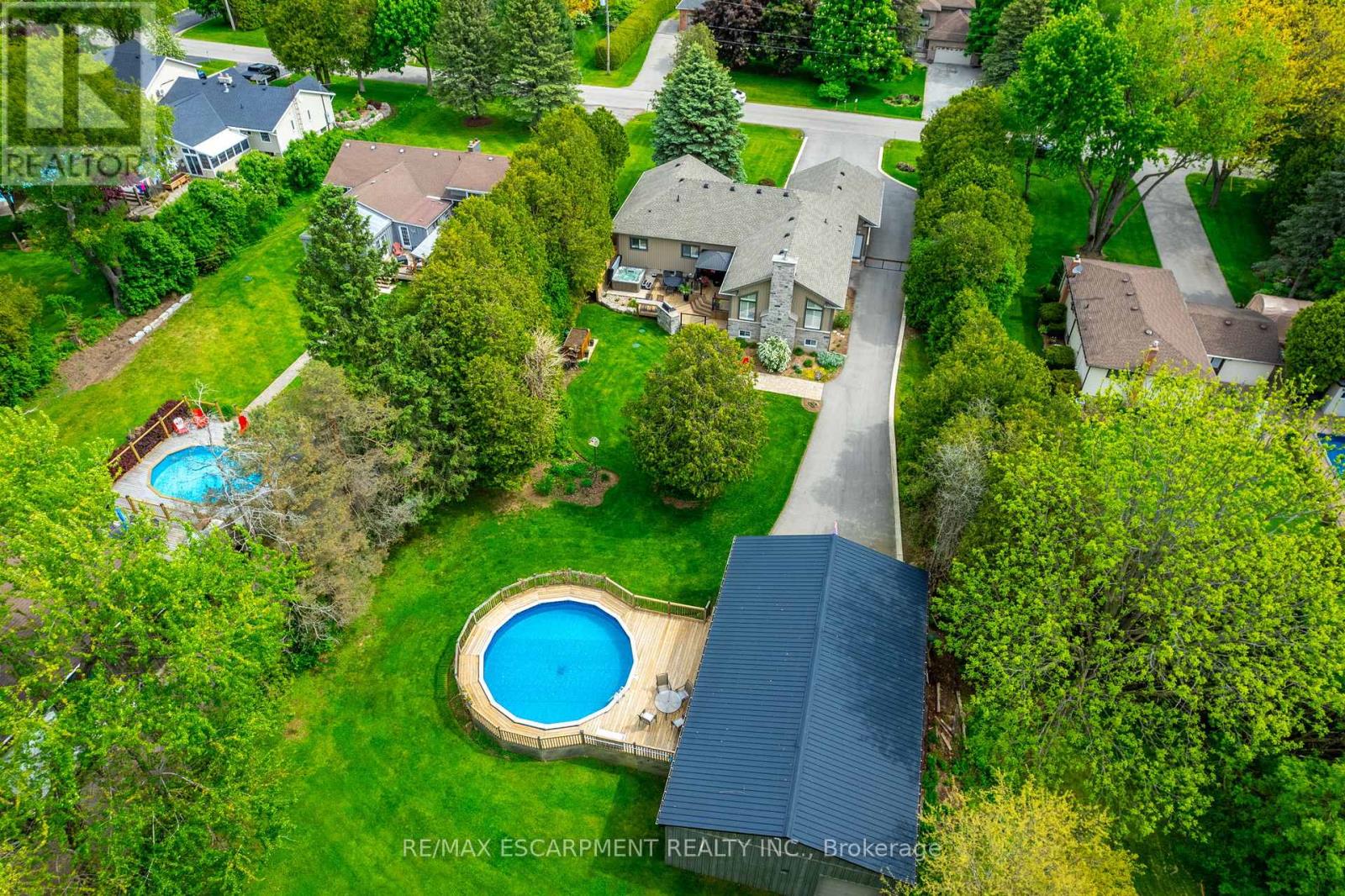 979 Garden Lane, Hamilton, Ontario  L8B 1P2 - Photo 48 - X12193602