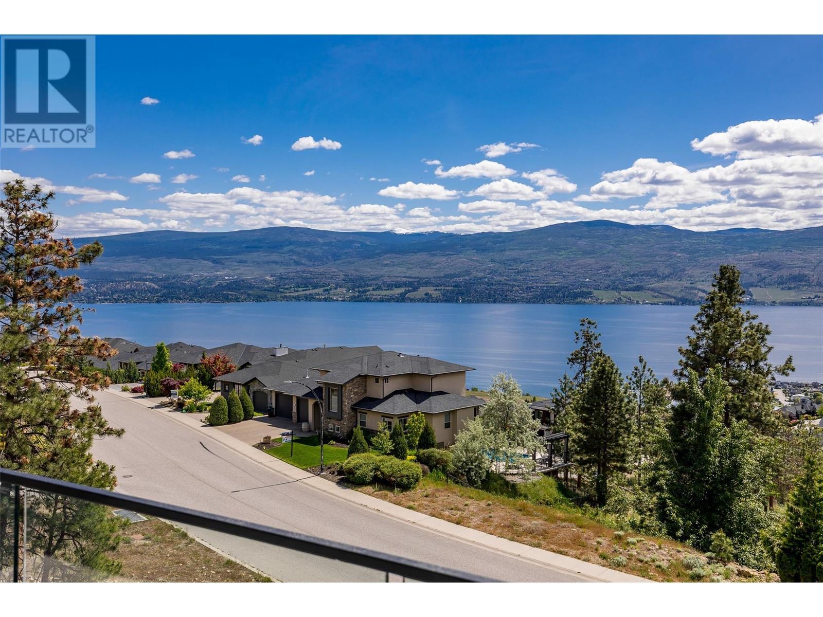 1435 Vineyard Drive, West Kelowna, BC V4T0E9