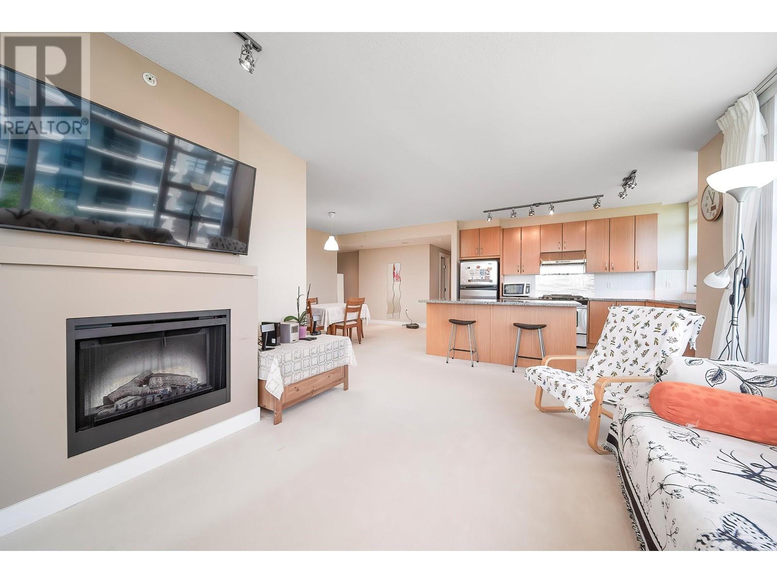 701 9222 University Crescent, Burnaby, British Columbia  V5A 0A6 - Photo 5 - R3010780