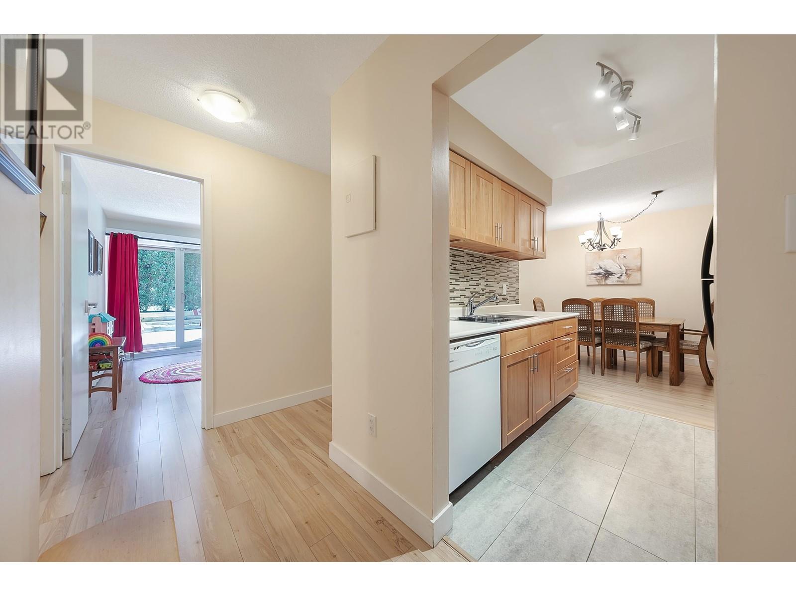 122 4363 Halifax Street, Burnaby, British Columbia  V5C 5Z3 - Photo 10 - R3010801