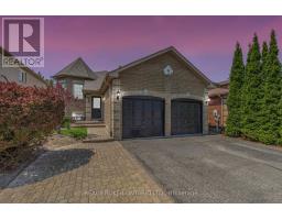 22 DYKSTRA DRIVE, Barrie, Ontario