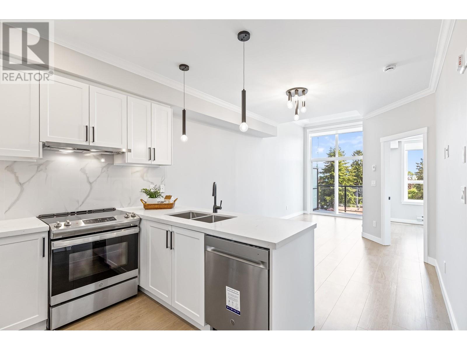 510 12109 223 Street, Maple Ridge, British Columbia  V2X 5Y6 - Photo 2 - R3010809