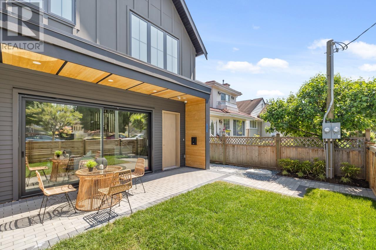 1 4648 ELGIN STREET, Vancouver, British Columbia