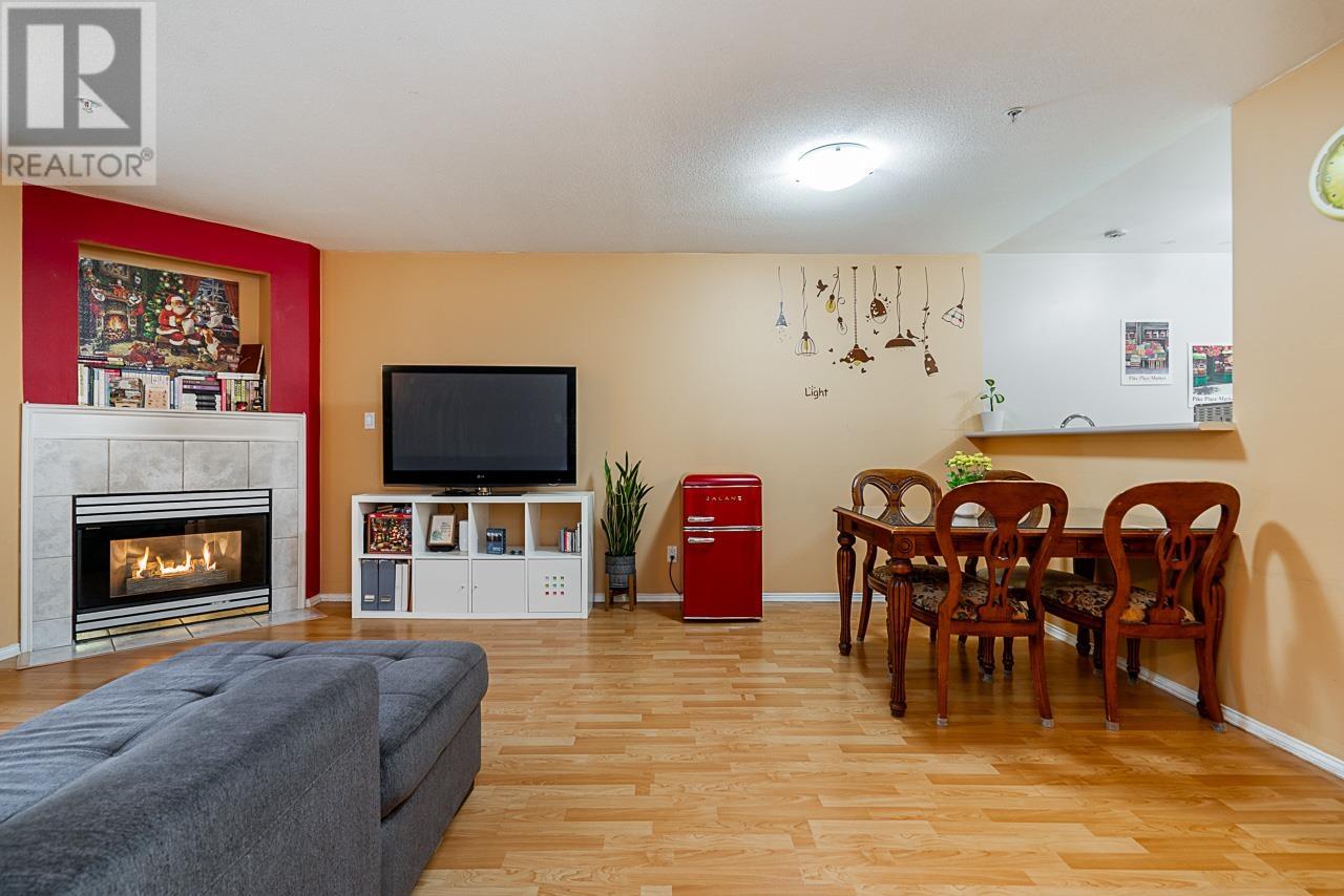 211 2485 Atkins Avenue, Port Coquitlam, British Columbia  V3C 1Z1 - Photo 2 - R3010831