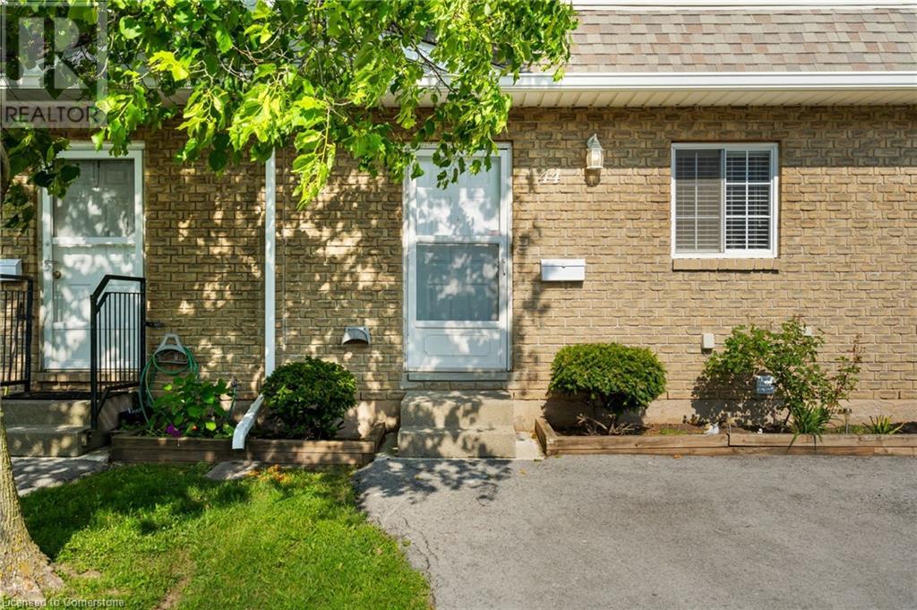 Property at 8136 COVENTRY Road Unit# 44 image 4